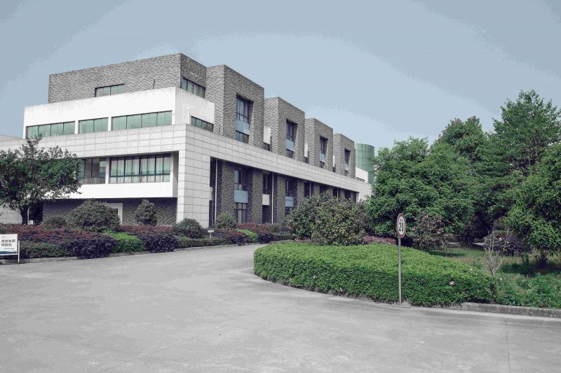 龙8官方网站光学6大出产基地巡回丨浙江龙8官方网站新资料有限公司
